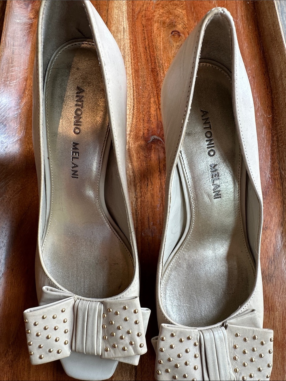 ANTONIO MELANI Peep-Toe Bow Heels - Picture 4 of 6